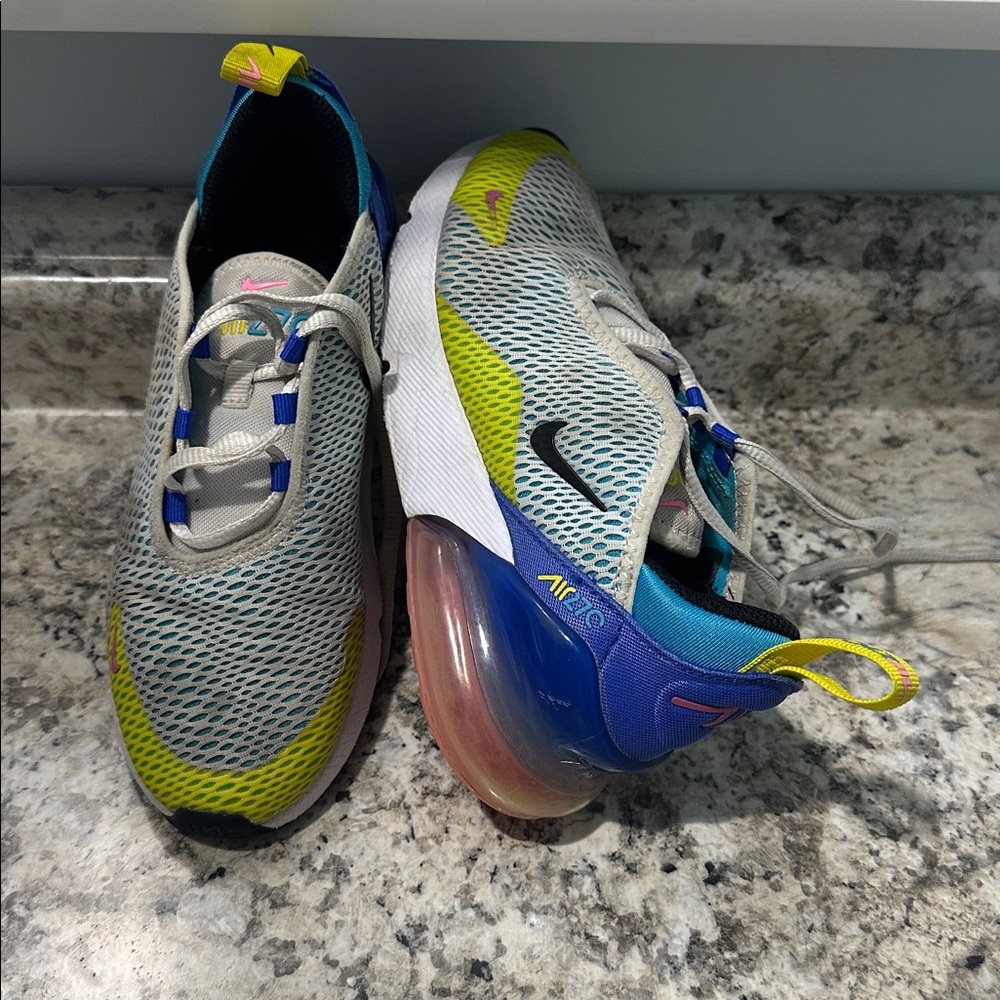 Nike Air 270 Kids size 1.5